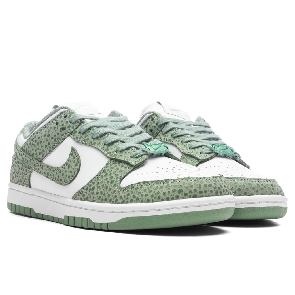 Womens Dunk Low PRM Oil Green Treeline