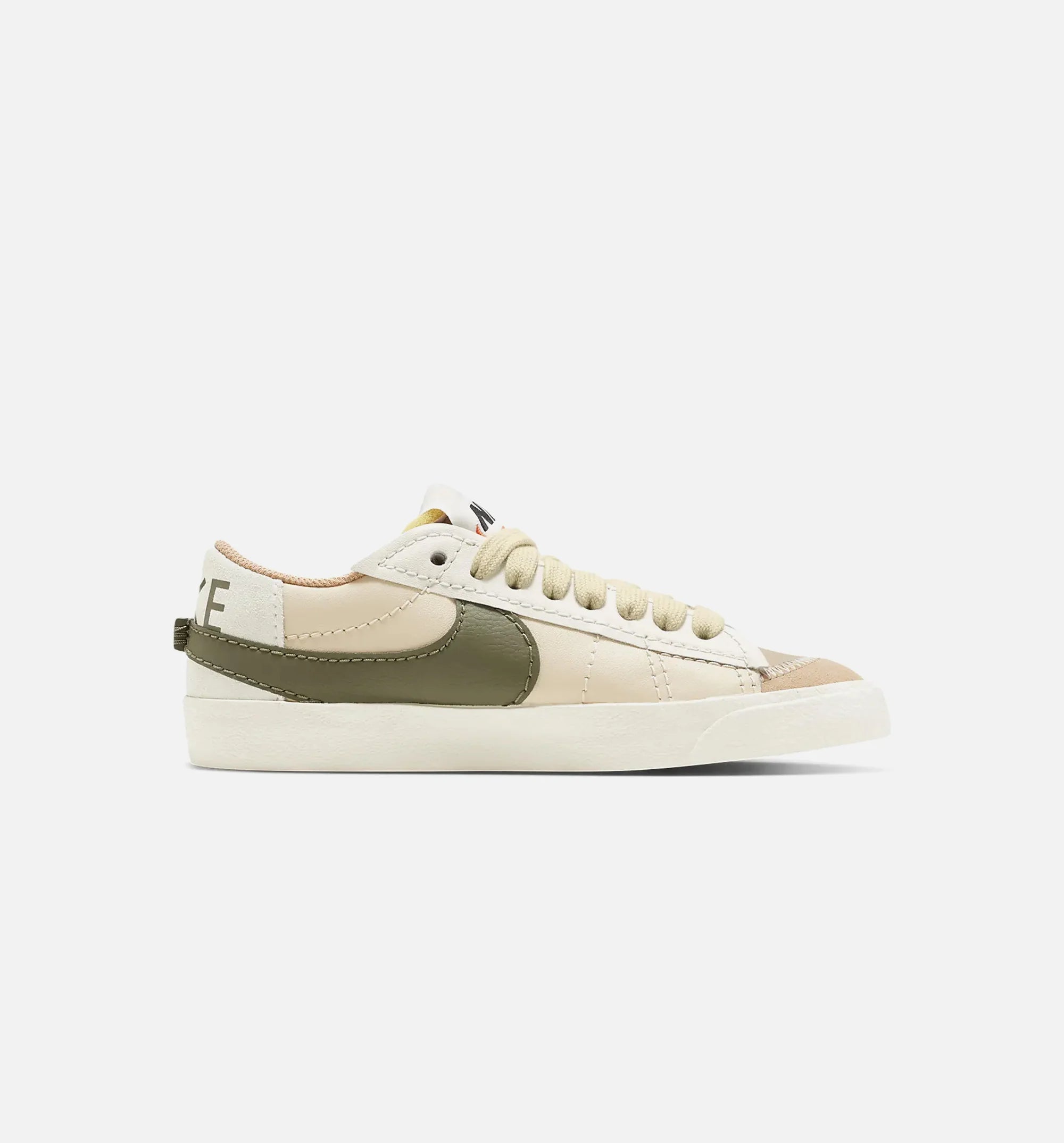 Blazer Low 77 Jumbo Womens Lifestyle Shoe Beige Green
