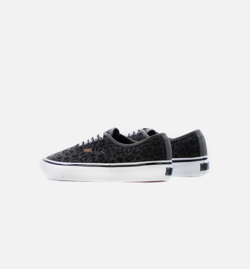 Anaheim Factory Authentic 44 DX Leopard Camo Mens Skate Shoe Leopard Camo Grape Leaf