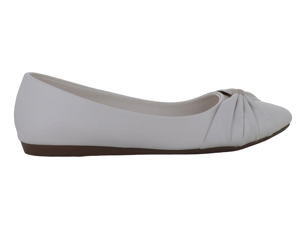 Zapatos Planos Mutante Color Latte para Mujer
