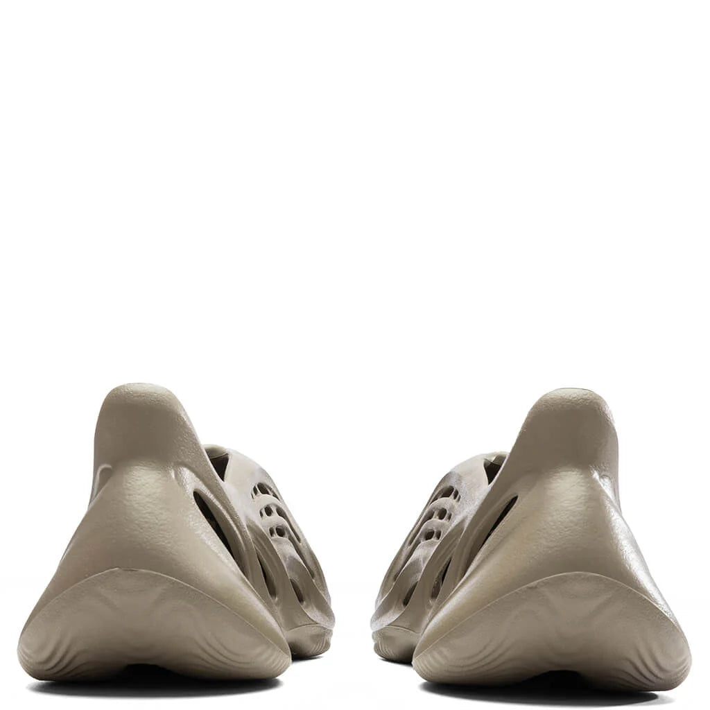 Yeezy Foam RNR Stone Taupe