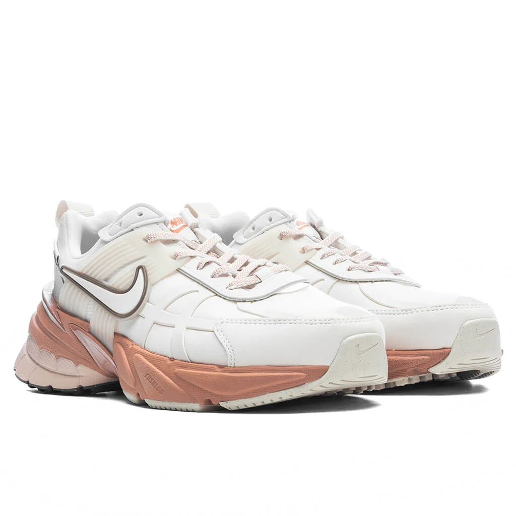 Womens V2K Run Gore Tex Phantom Light Bone Terra Blush