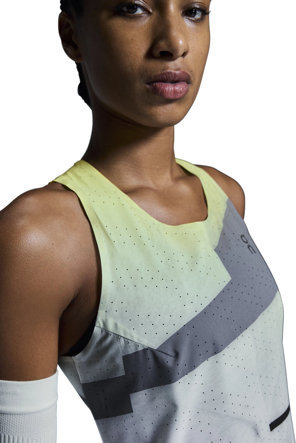 On Womens Race Singlet 2