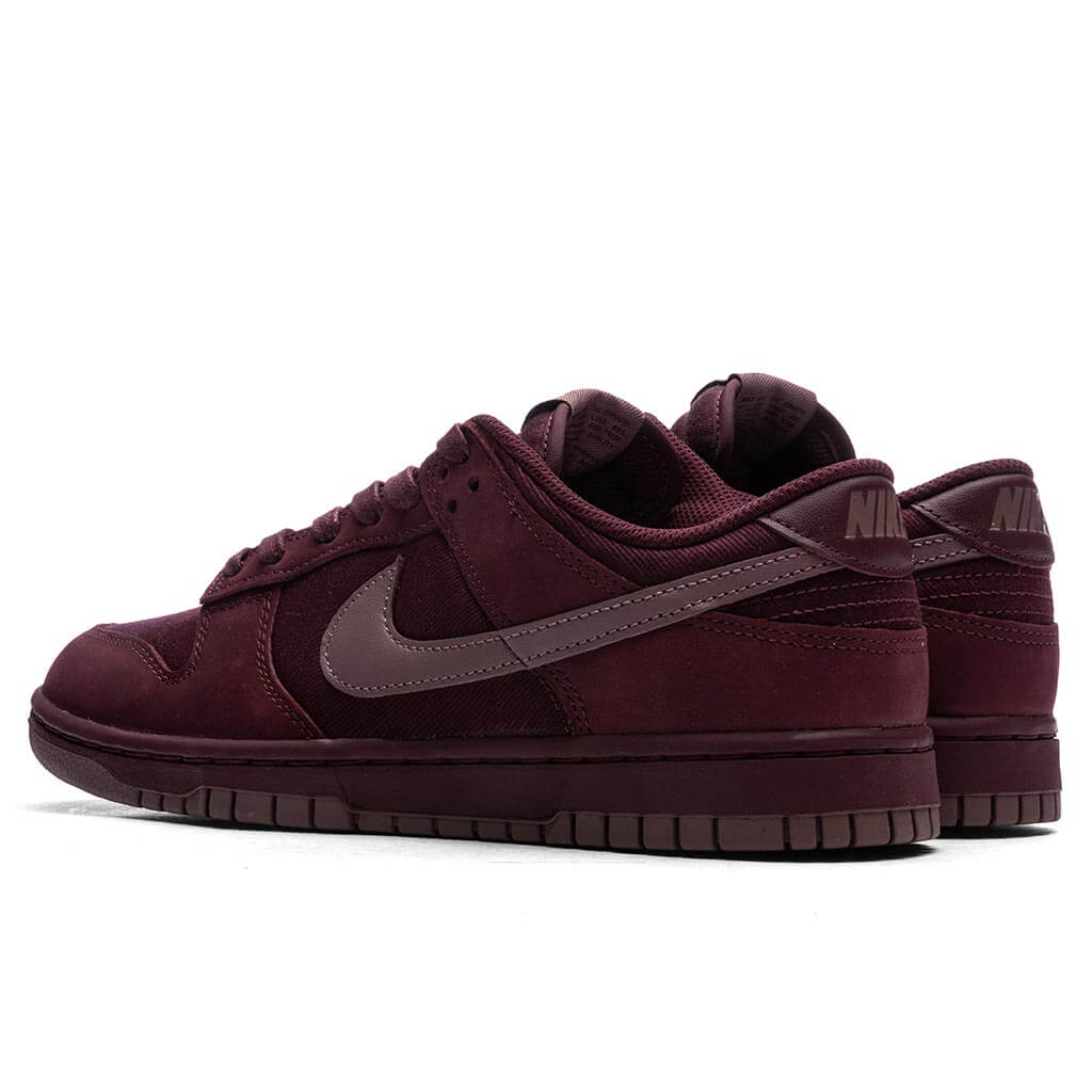 Dunk Low Retro Premium Bordeaux Burgundy Crush Plum Eclipse