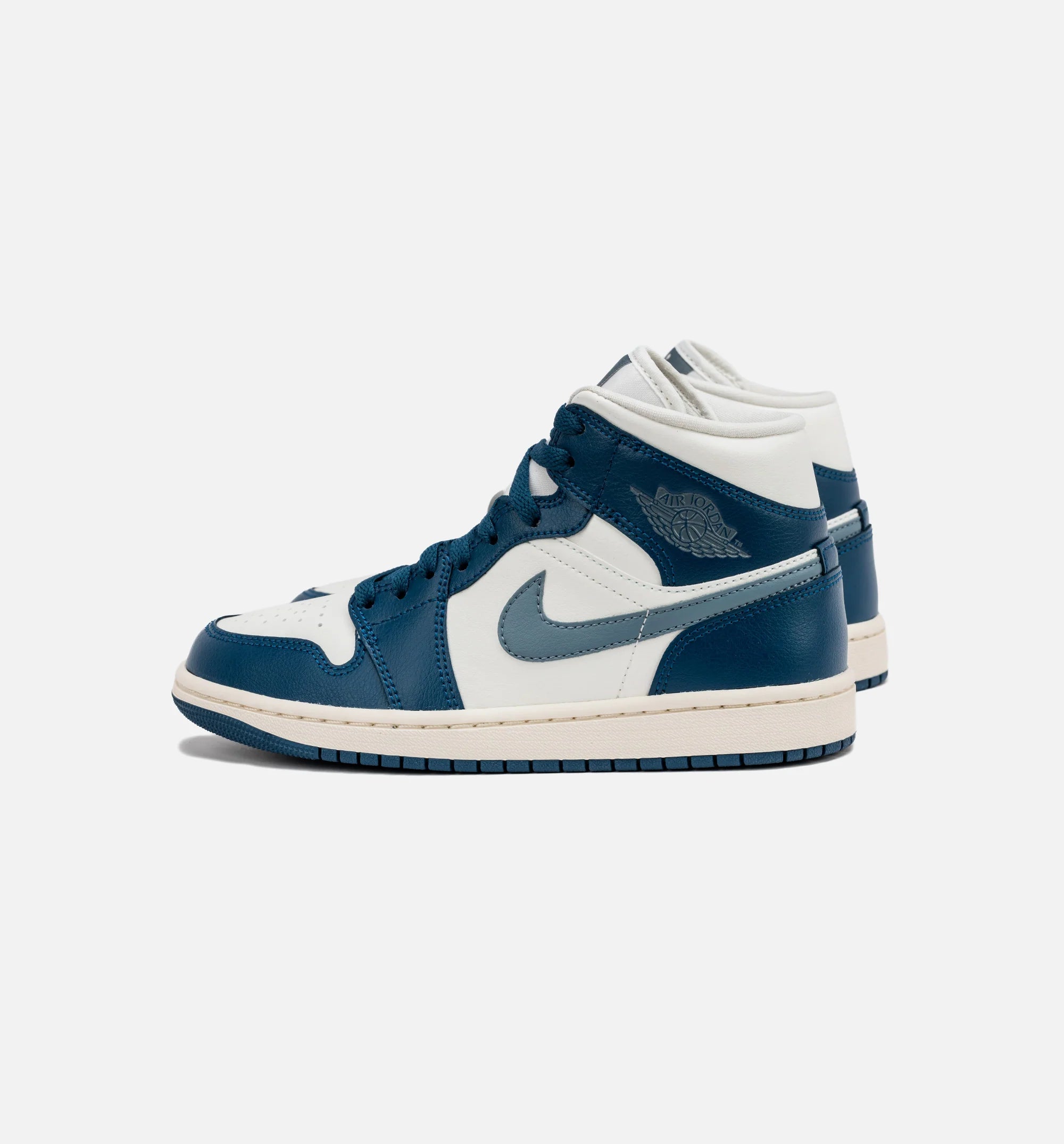 Air Jordan 1 Retro Mid Sky J French Blue Womens Lifestyle Shoe Sky J French Blue Sail Ozone Blue
