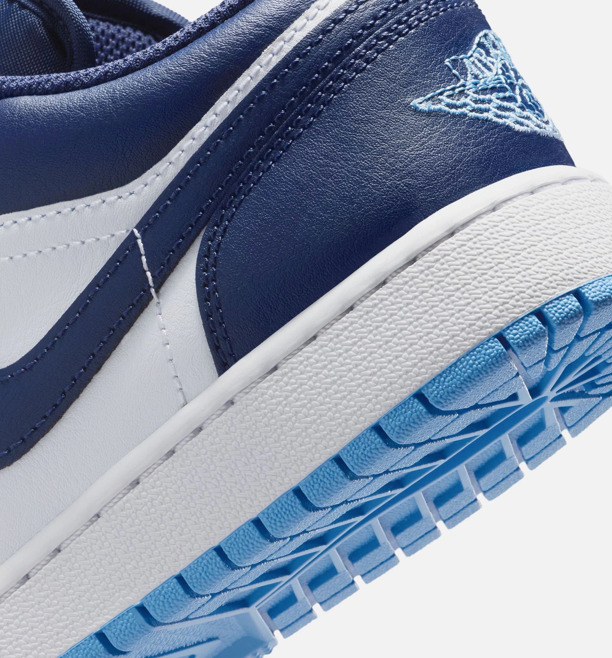 Air Jordan 1 Low Grade School Lifestyle Shoe Midnight Navy University Blue White