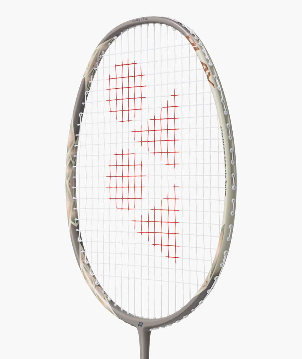 ASTROX 77 PLAY STRUNG