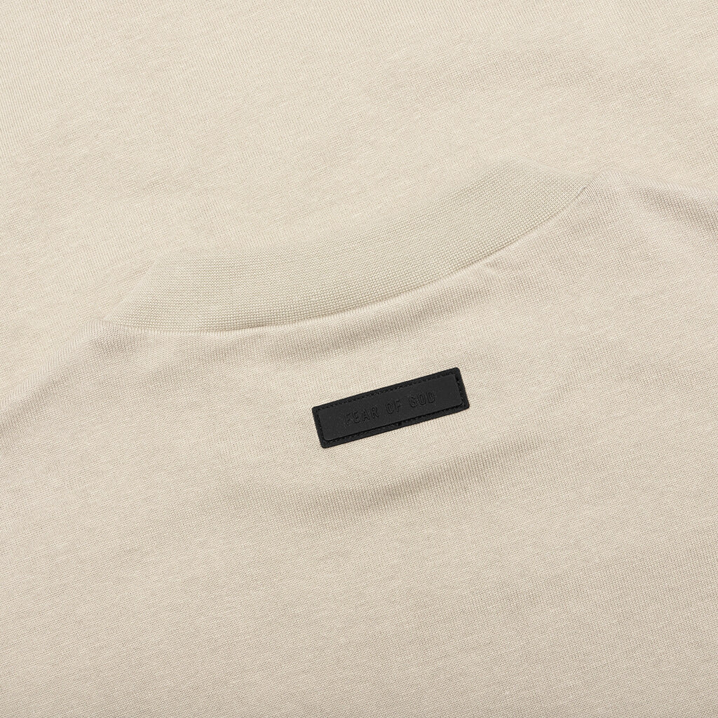 L S T Shirt Seal