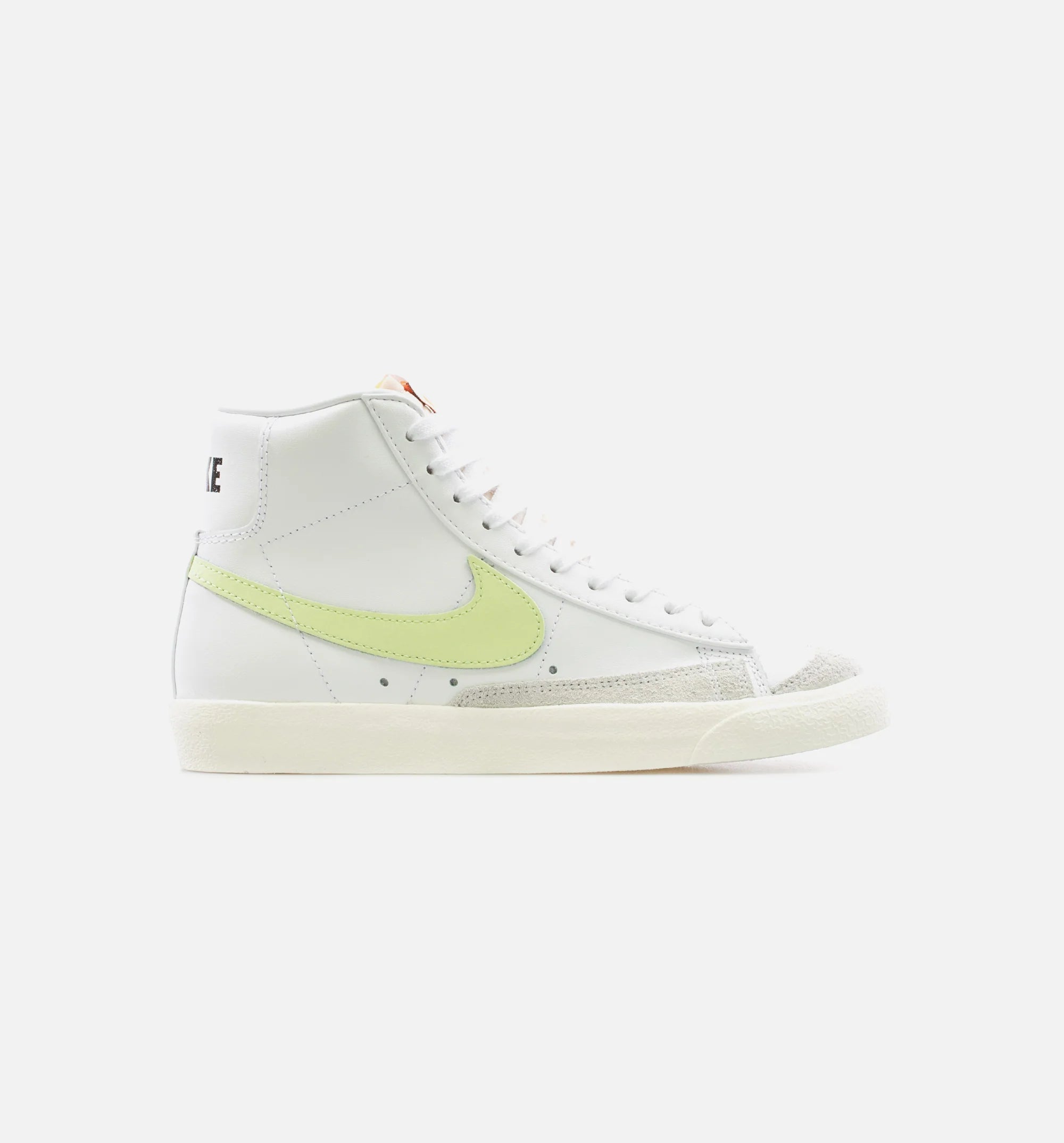 Blazer Mid 77 Womens Lifestyle Shoe White Volt
