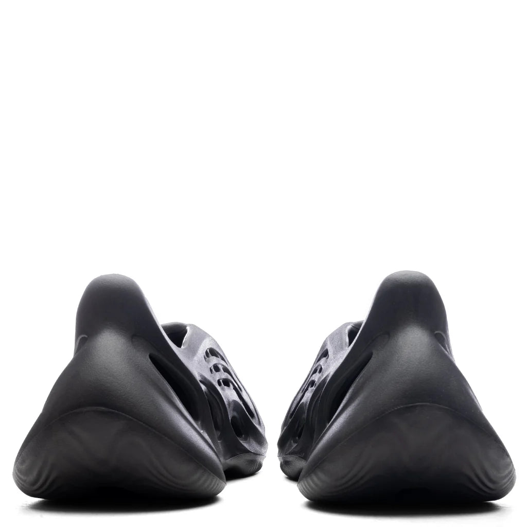 Yeezy Foam RNR Onyx