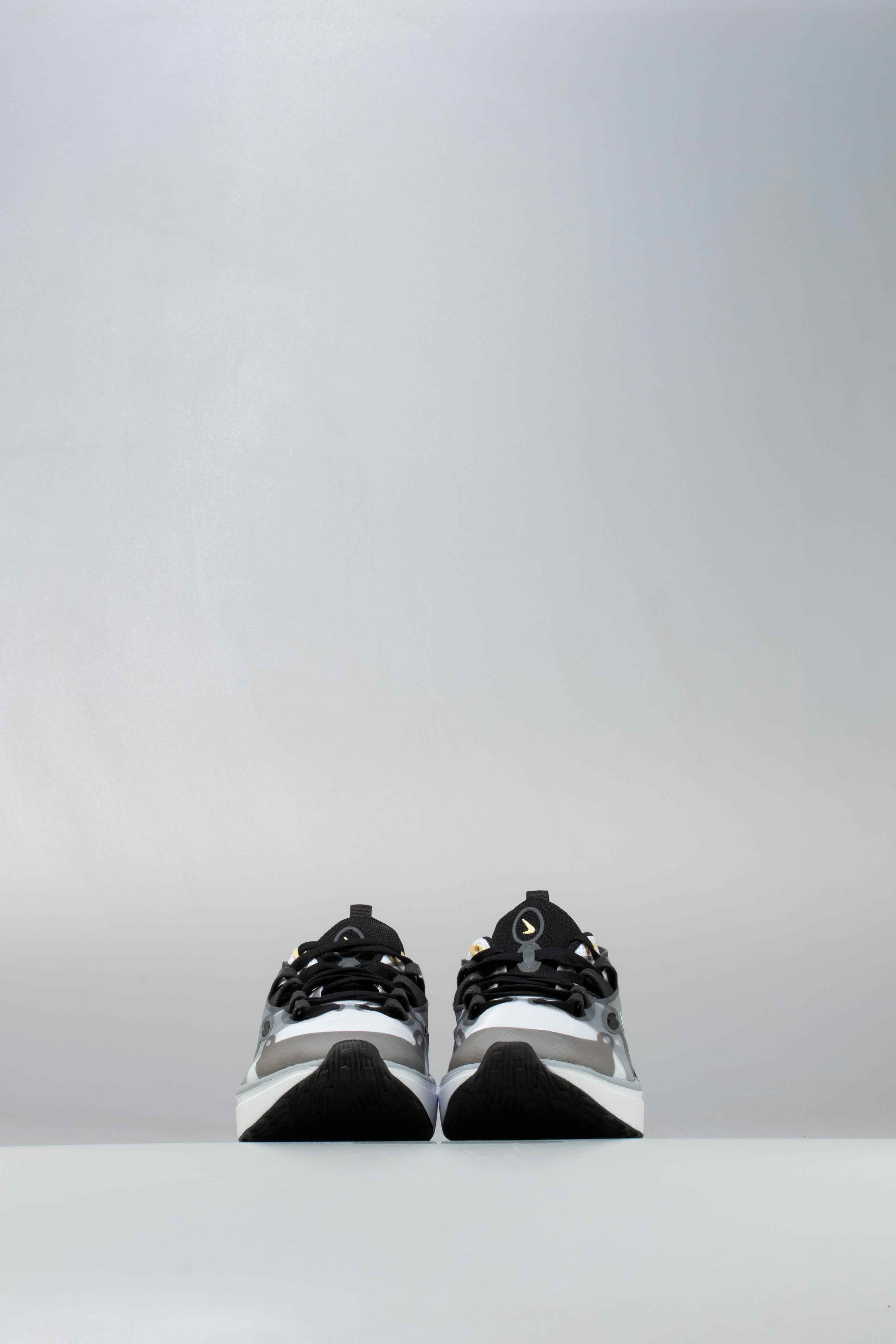 D MS X Signal Mens Running Shoe Black White
