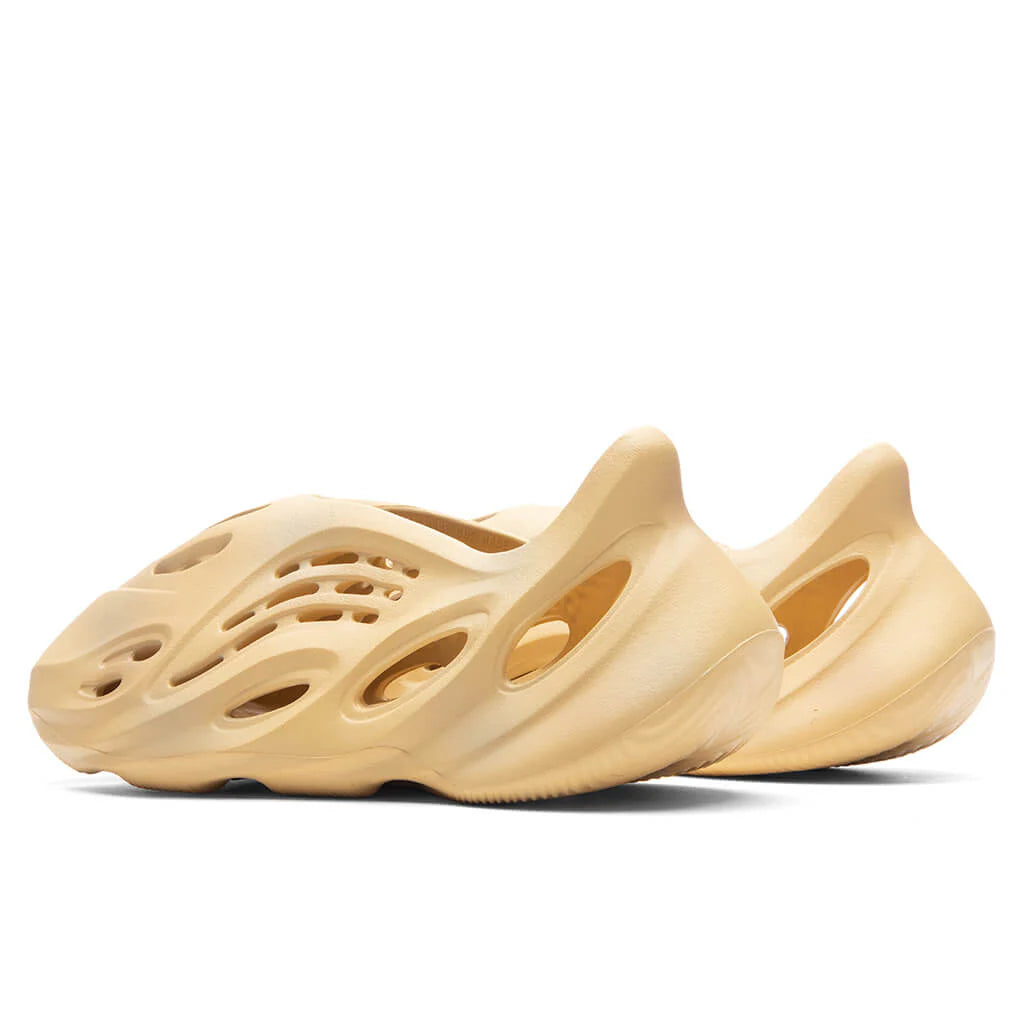 Yeezy Foam RNR Desert Sand
