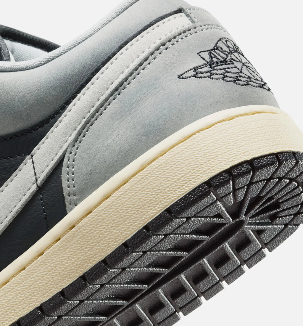 Air Jordan 1 Low SE Mens Lifestyle Shoe Light Smoke Grey White Off Noir